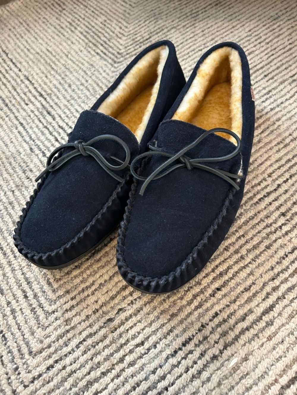 Tamarac Men's Navy Suede Moccasin Slippers faux Shearling Lining Size 14 Wide